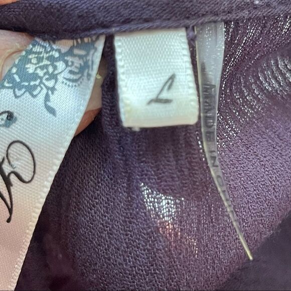 Andree by Unit Navy Cold Shoulder Battenburg Lace Top - Picture 2 of 8